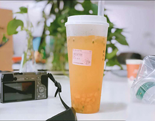 果呀呀奶茶